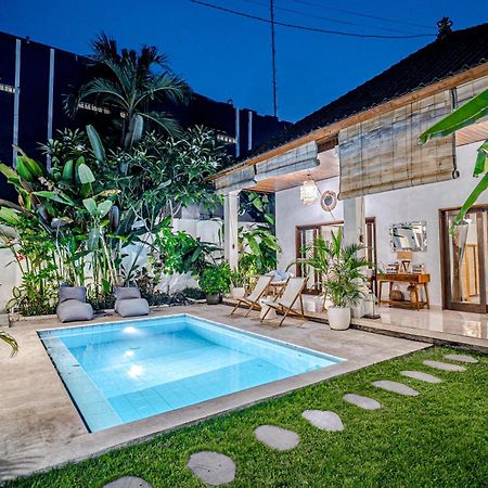 Villa Deba III Seminyak Esterno foto